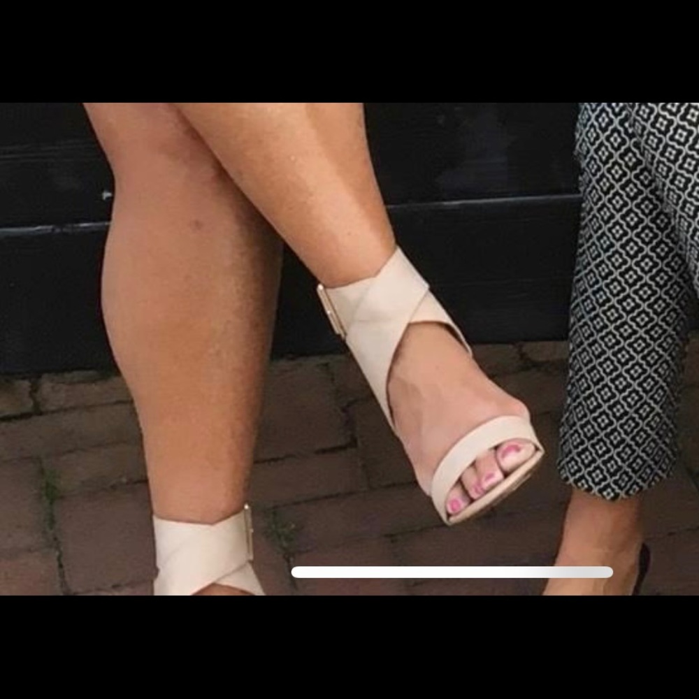 Sandals - Picture 6 of 6